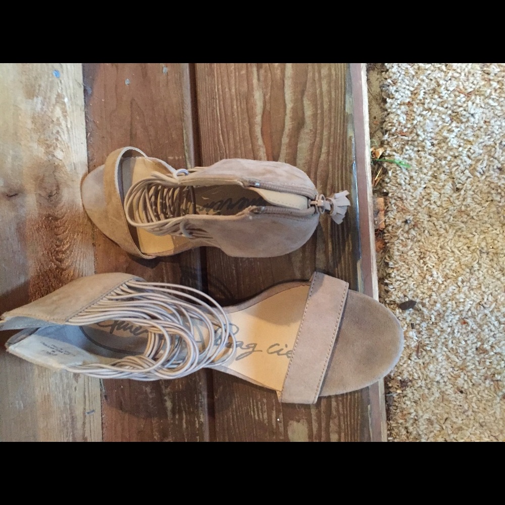American Rag Heels